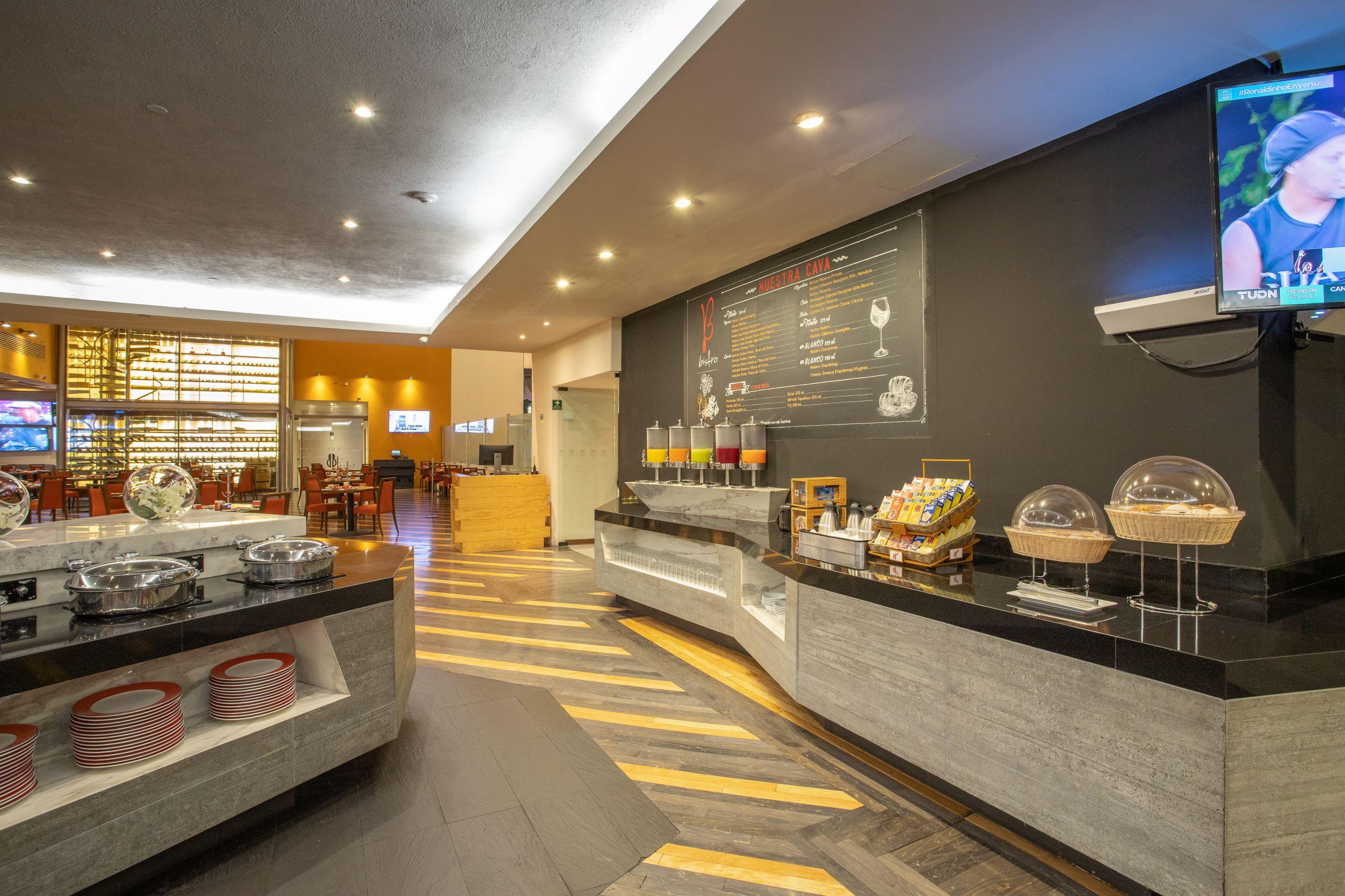 ホテル カミノ リアル モンテレー San Pedro Garza Garcia エクステリア 写真 The lounge at the airport