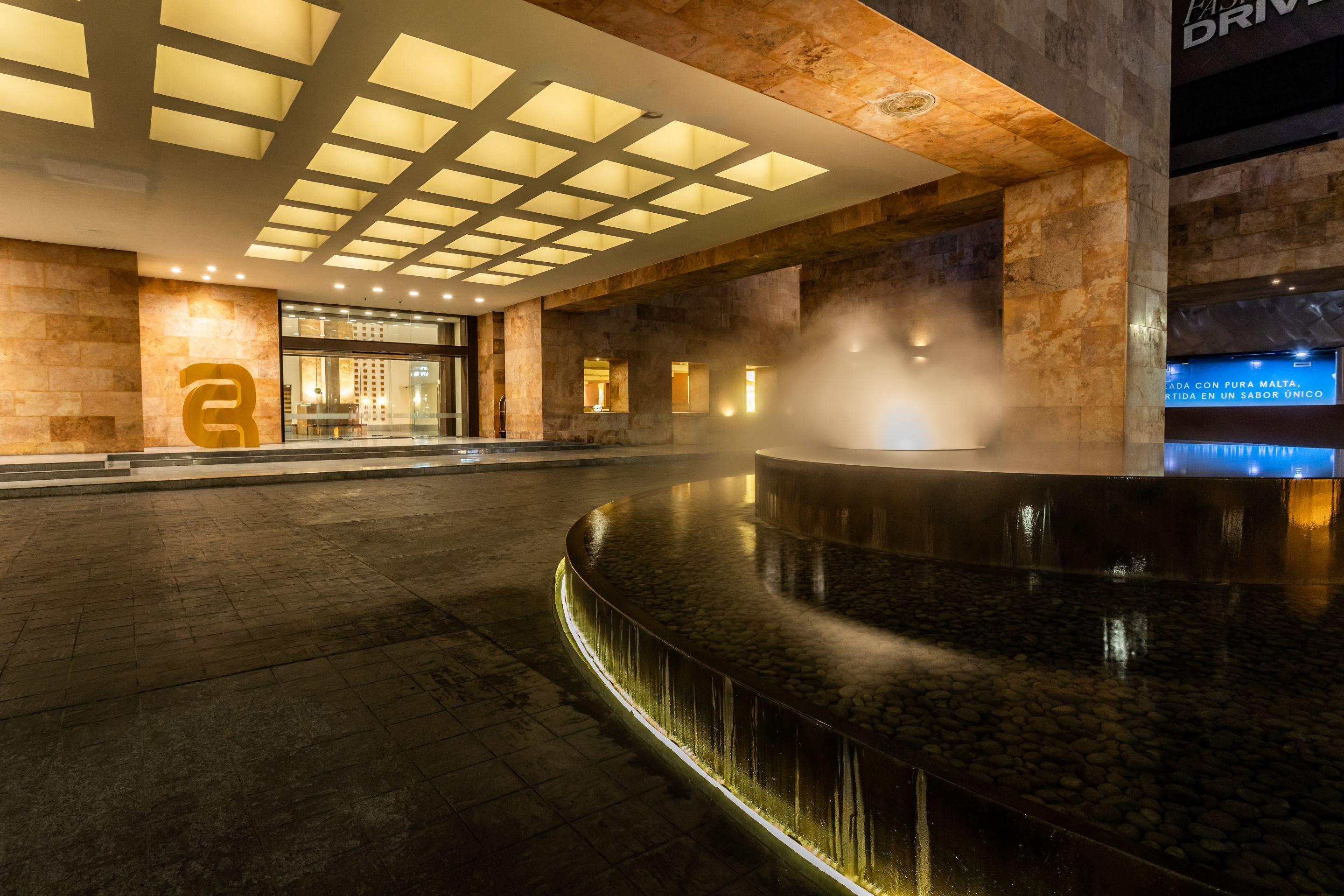 ホテル カミノ リアル モンテレー San Pedro Garza Garcia エクステリア 写真 Entrance